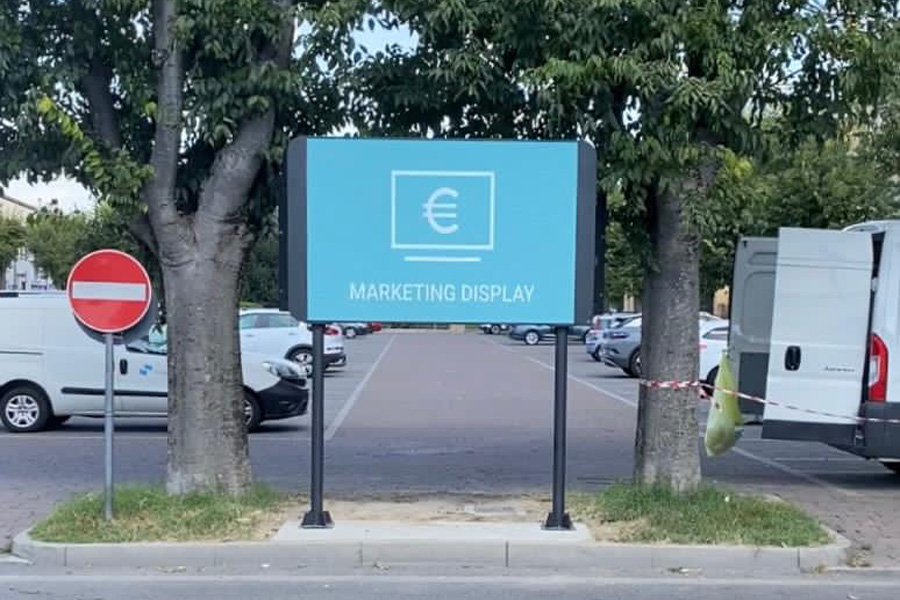 4 Sqm Outdoor P2.5 LED Display  in Italy
