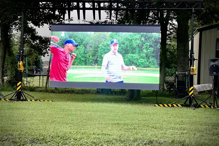 24sqm P3.91 hanging LED display in USA