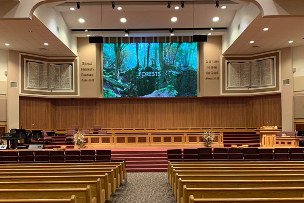 P3.9 Church LED Screen in USA